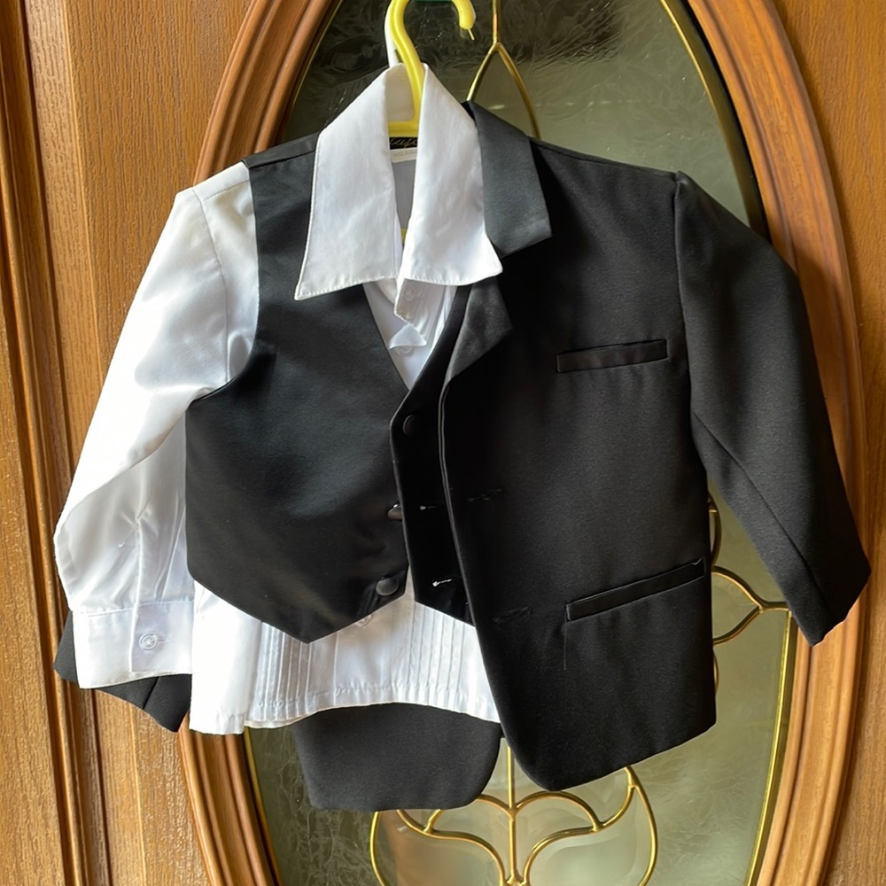 2T tuxedo
